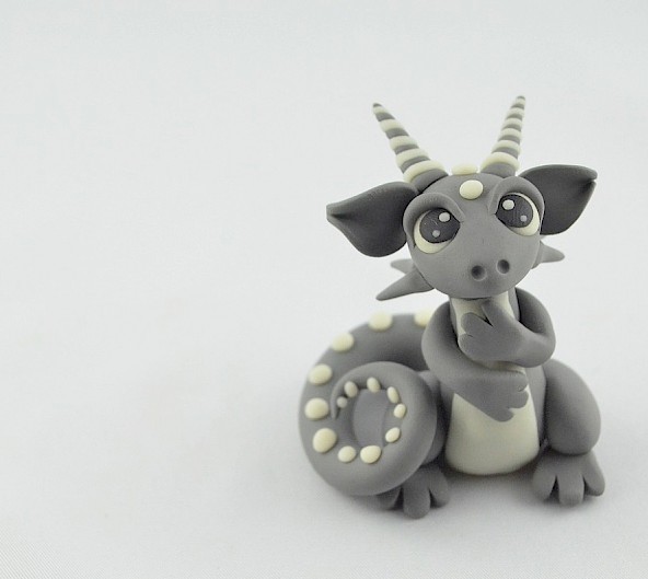 gray glow in dark dragon