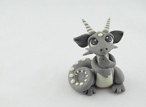 gray glow in dark dragon