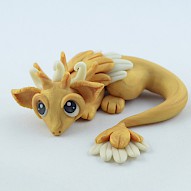 golden glow in dark dragon