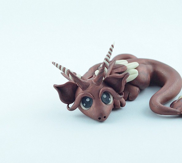 bronze glow in dark dragon