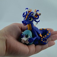 Dragon Mommy with a Baby