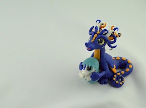 Dragon Mommy with a Baby